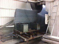 長(zhǎng)泰芝麻黑石材廠 專業(yè)石材加工，鑄就建筑之美